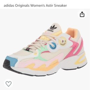 Women’s Adidas Astir 10.5